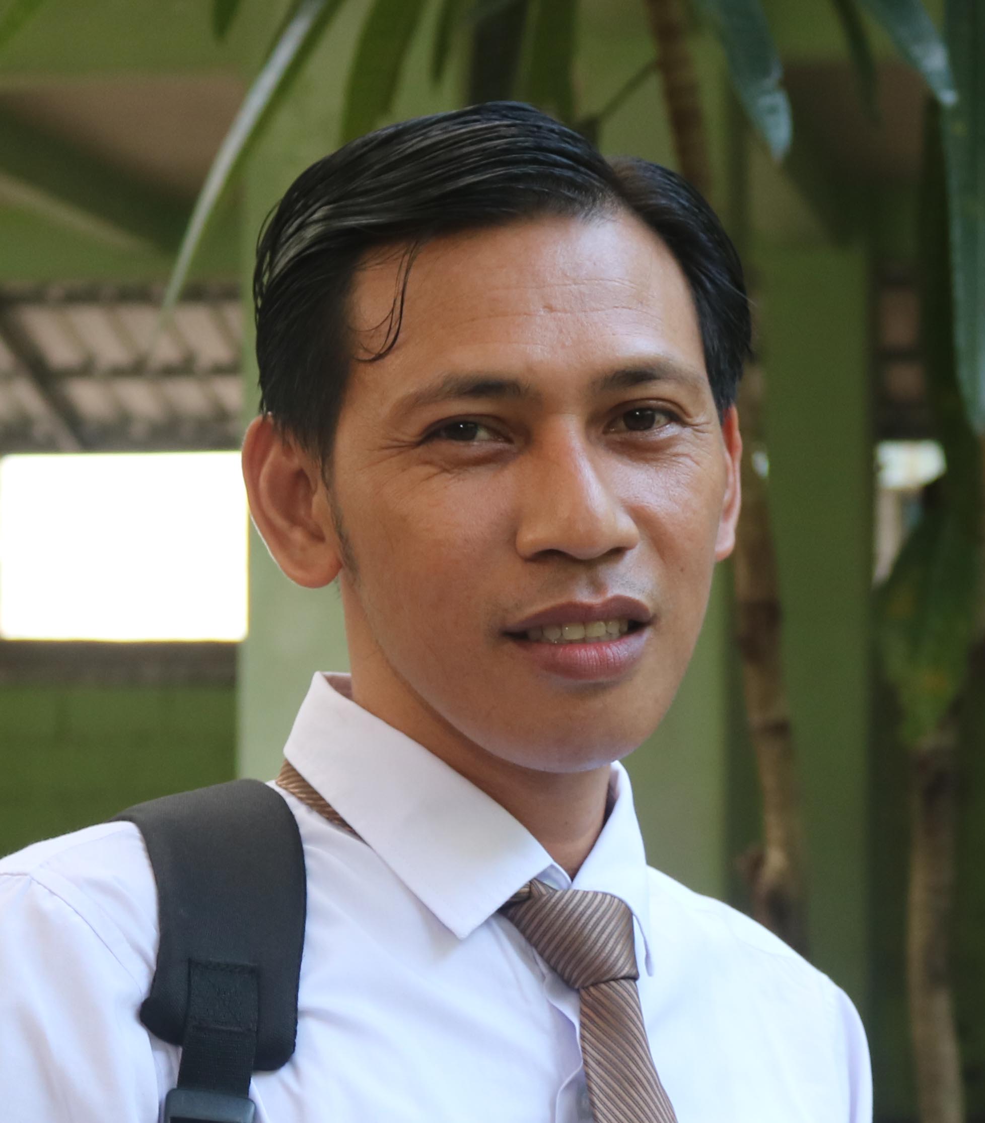 Akhmad Makhbubi, S.Pd.